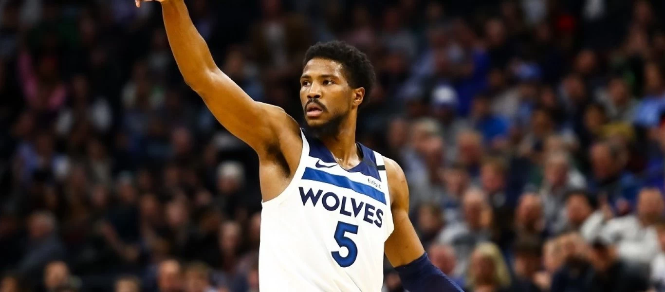 ΝΒΑ: Ο Μαλίκ Μπίσλεϊ απείλησε με όπλο μια οικογένεια